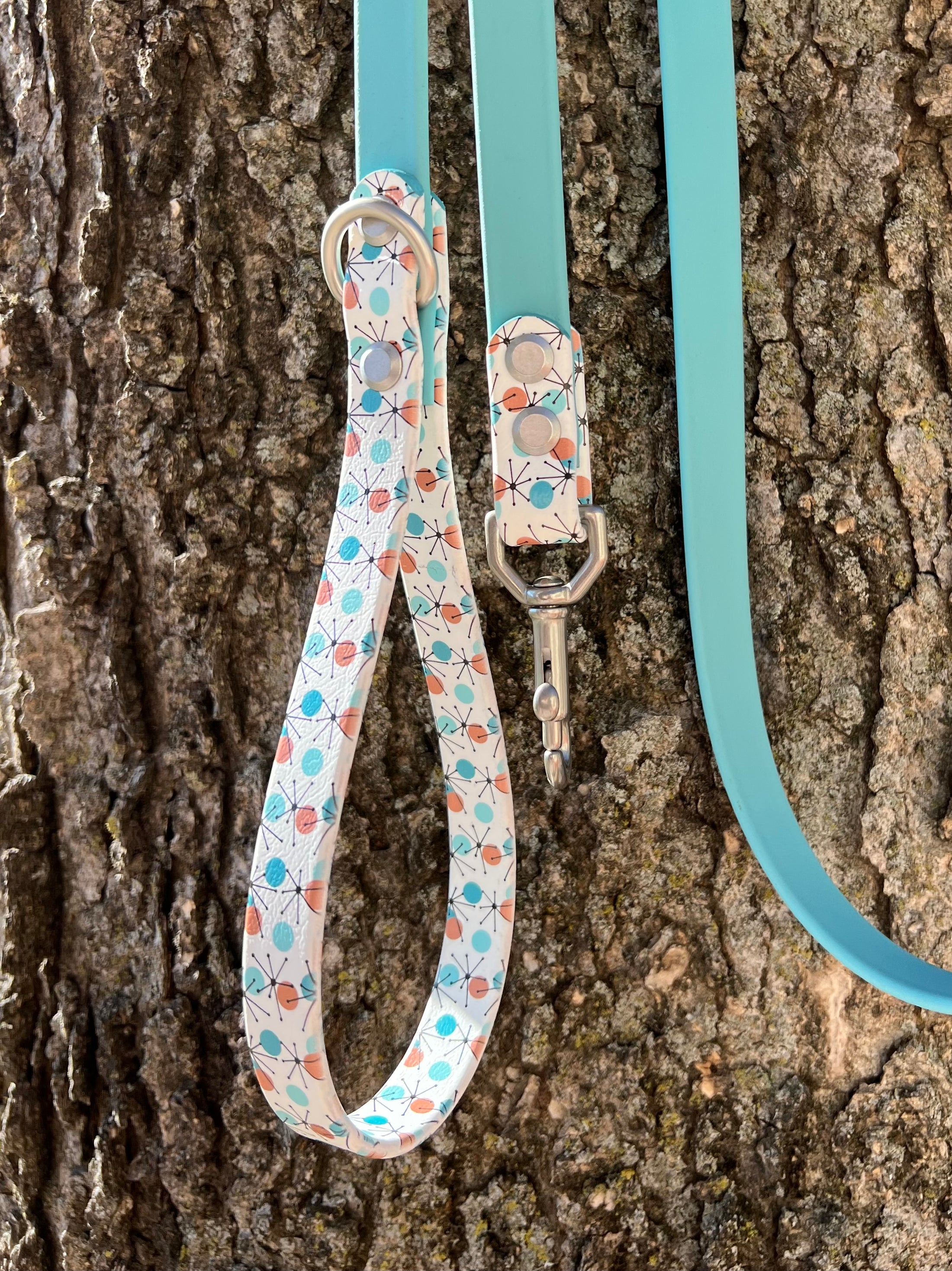 Atomic Breeze Dog Leash