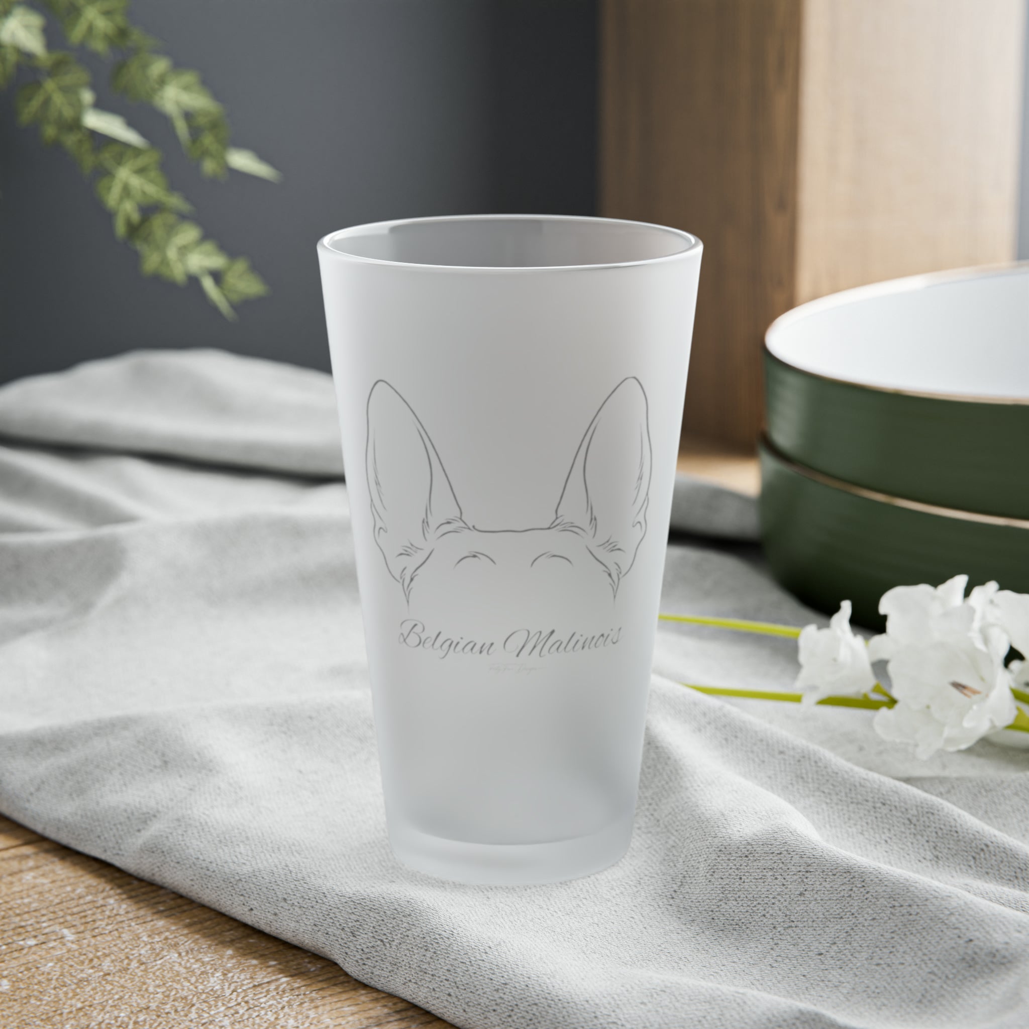 Belgian Malinois Frosted Pint Glass, 16oz