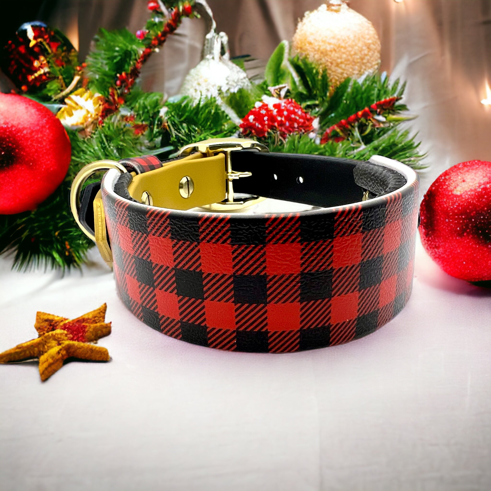 9-11.5" Buffalo Plaid Collar